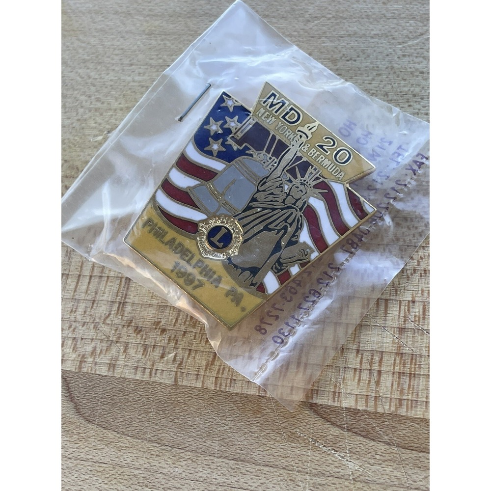 Lions Club‎ 1997 MD 20 Philadelphia PA New York & Bermuda Lapel PIN Vintage